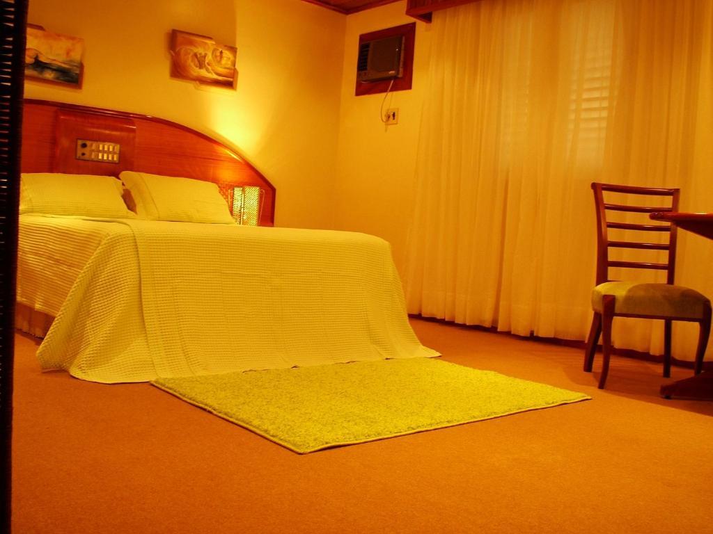 Cristal Executive Hotel Francisco Beltrão Zimmer foto